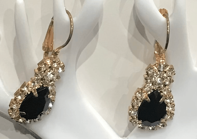 Black/Gold Cream Clip On Earring-COE02