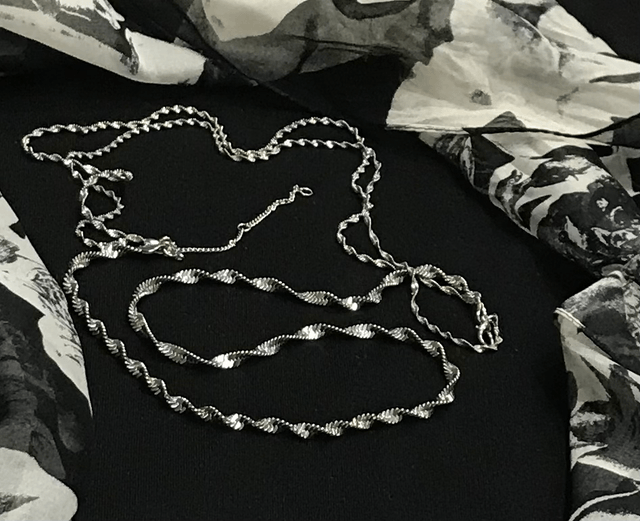 Silver Coloured Necklace- NEC62