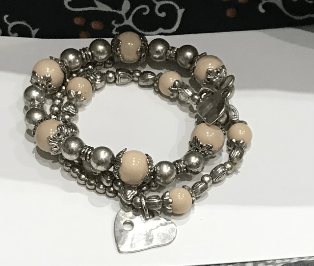 Cream/Silver Vintage Bracelet - VB23