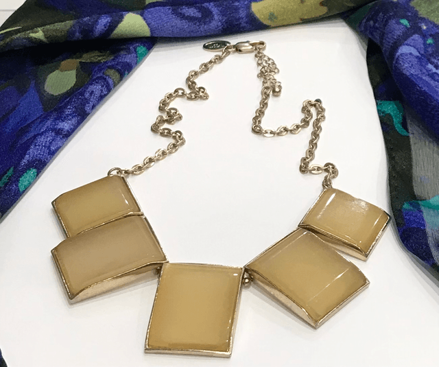 Cream Necklace-NEC16