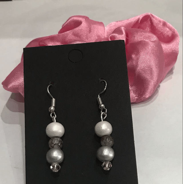 White Mixed Dangling Earrings- WMD543