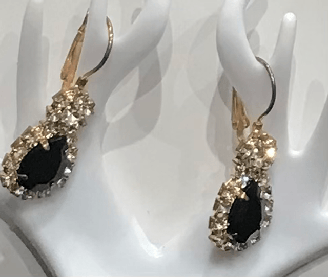 Black/Gold Cream Clip On Earring-COE02