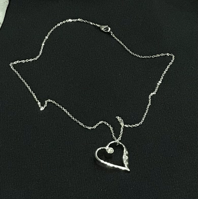 Silver Coloured Necklace - NEC22