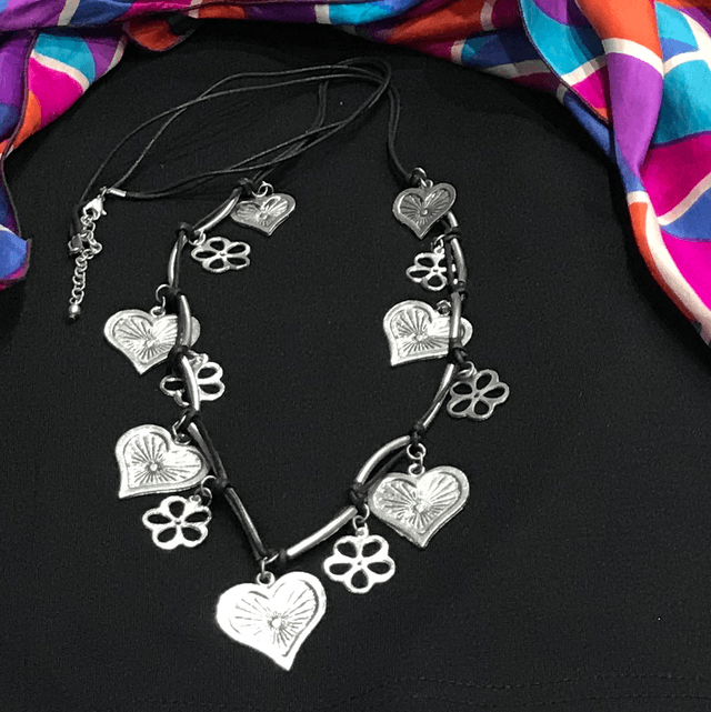 Silver/Black Vintage Necklace- Mixed Vintage Necklace - NEC30