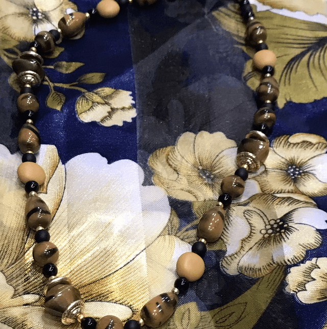 Brown Necklace- NEC09