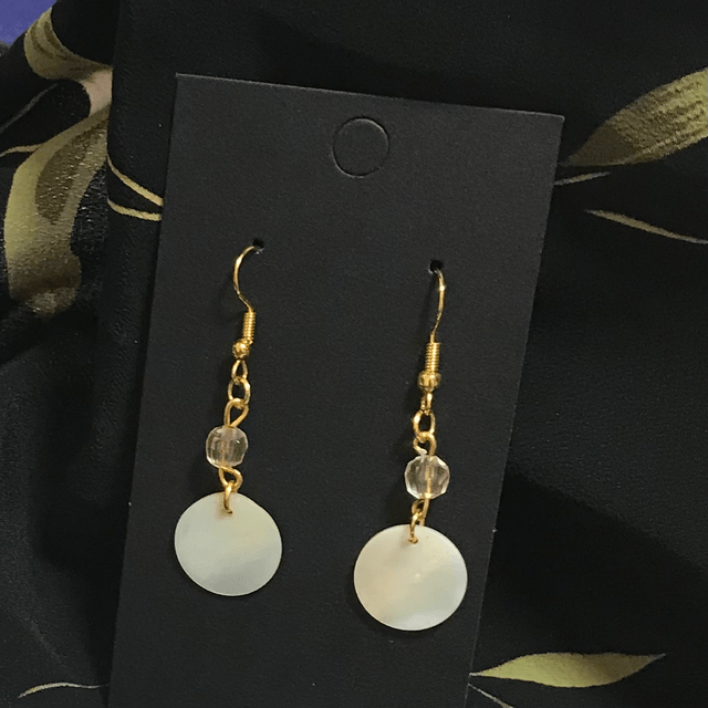 Cream Dangling Earrings- CDE21