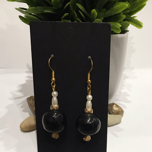 Black Dangling Earrings-BDE78