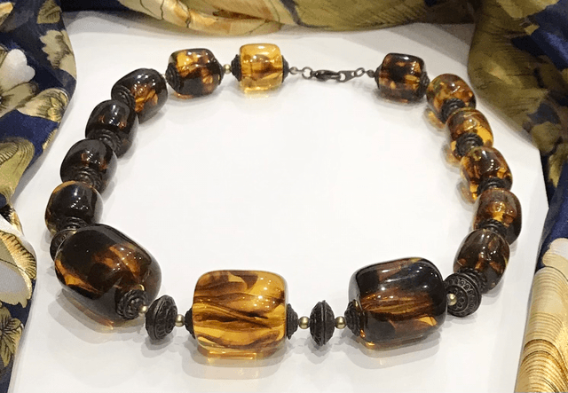 Brown Necklace- NEC10