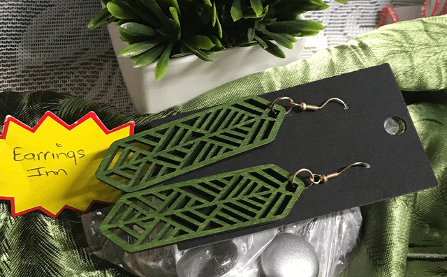 Green Wood Dangling Earrings-SWDE50