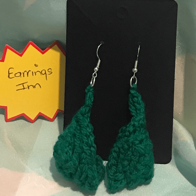 Green Plain Crochet Dangling Earrings - PCOD01