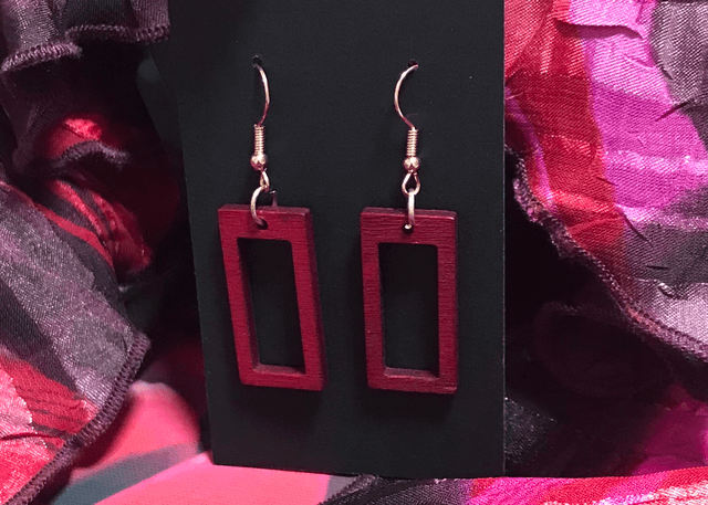 Burgundy Dangling Earrings- BDE09