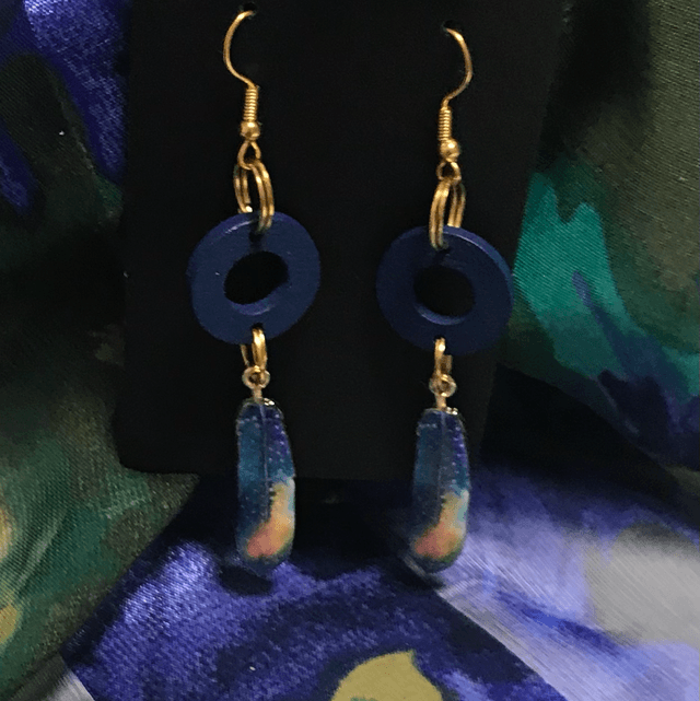 Blue Dangling Earrings - BLDE44