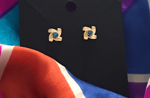 Children-Adult Plastic Studs -Blue - CASEB04