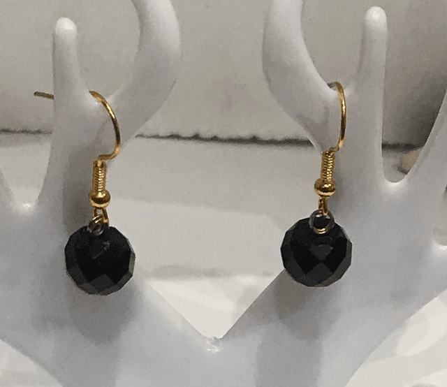 Black Dangling Earrings-BDE468