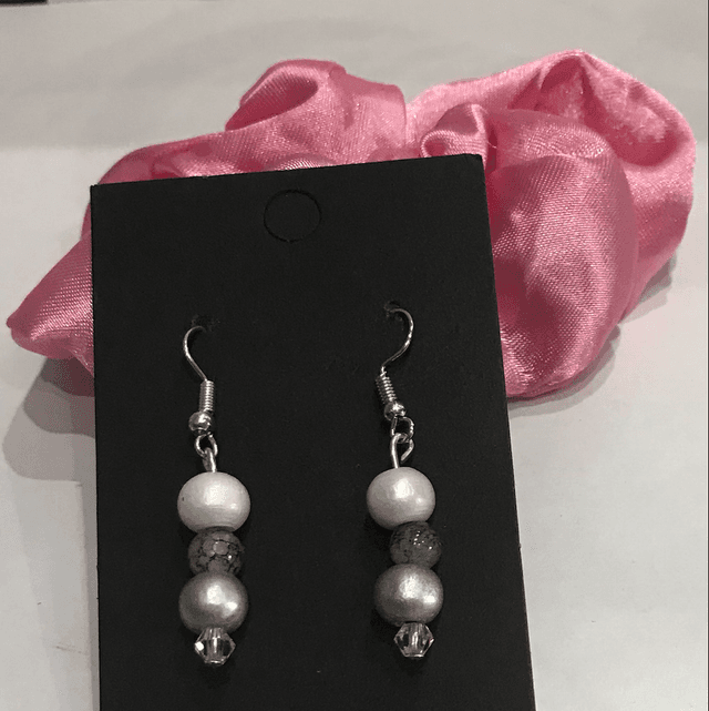 White Mixed Dangling Earrings- WMD543