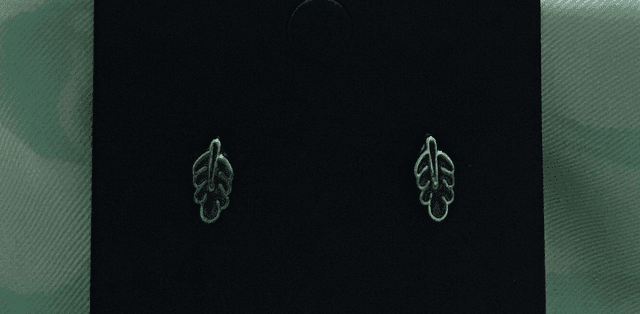Children-Adult Studs -Green - CASEG01