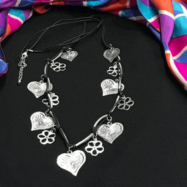 Silver/Black Vintage Necklace- Mixed Vintage Necklace - NEC30