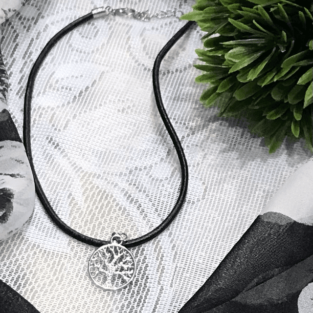 Black Necklace- NEC102