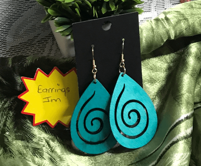 Green Wood Dangling Earrings-SWDE56