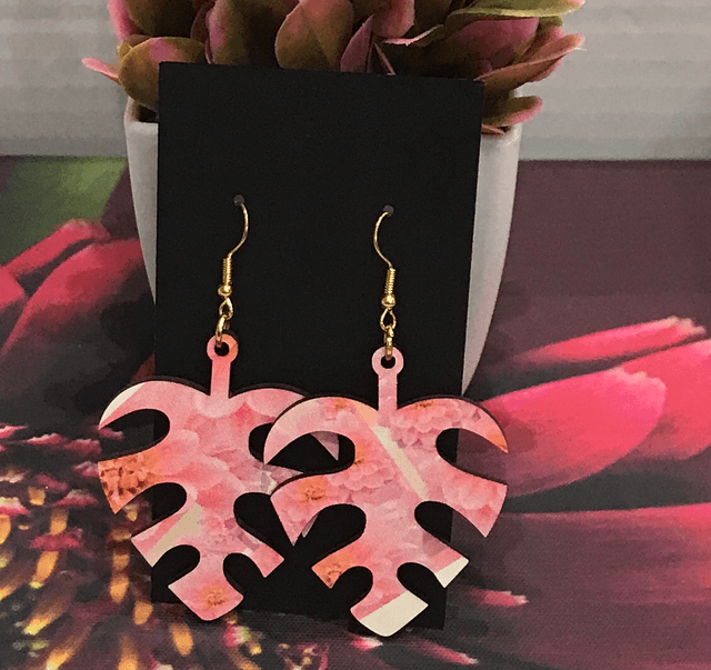 Wood Mixed Coloured Dangling Earrings- MSDE48