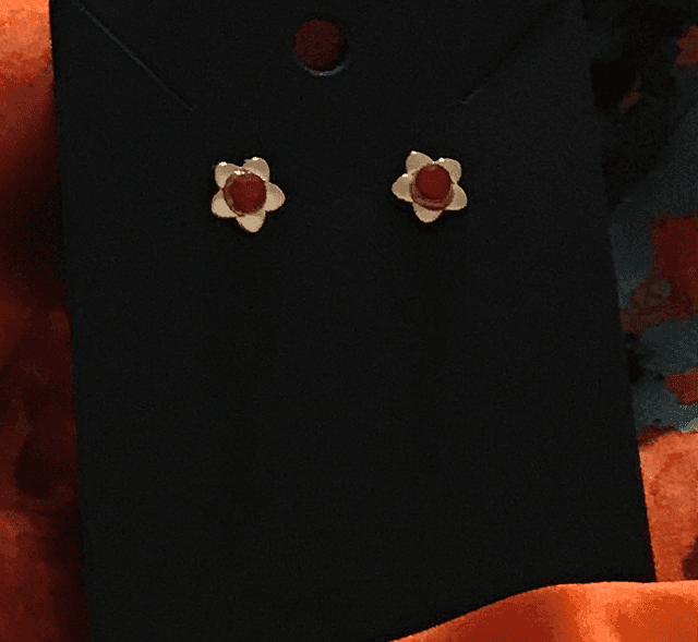 Children-Adult Plastic Studs -Red - CASER06